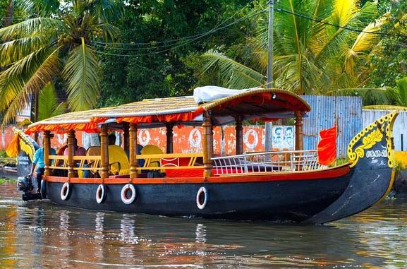 Shikara Boats